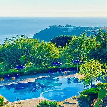 Apartment Lovely In With Outdoor Swimming Pool *