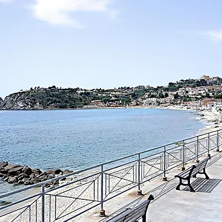 Apartman In With Wifi Ricadi